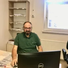 Prof. Dr. Murat Dinçer — Tıbbi Onkoloji, Eskişehir. Portre fotoğrafı.