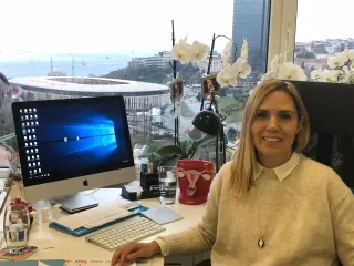 Op. Dr. Emine Özel Taşhan profilinde yer alan galeri fotoğrafı.