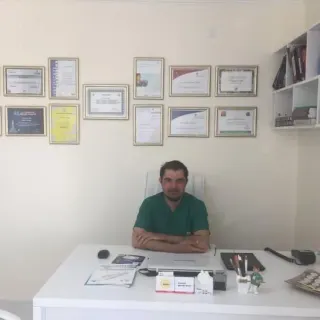 Uzm. Dr. Vadim Atabay profilinde yer alan galeri fotoğrafı.