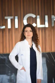 Uzm. Dt. Gizem Genç Danışman profilinde yer alan galeri fotoğrafı.