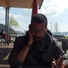 Op. Dr. Alp Ercan — Plastik Rekonstrüktif Ve Estetik Cerrahi, İstanbul. Portre fotoğrafı.