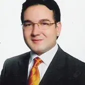 Dr. Öğr. Üyesi Emre Cemal Gökçe — Beyin Ve Sinir Cerrahisi, Yenimahalle, Ankara. Portre fotoğrafı.