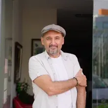 Uzm. Dr. Ahmet Volkan Arpacı — Ankara. Portre fotoğrafı.
