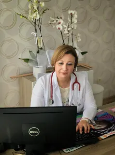 Doç. Dr. Tülin Köksal profilinde yer alan galeri fotoğrafı.