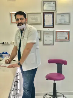 Dt. Mehmet Türktunç profilinde yer alan galeri fotoğrafı.