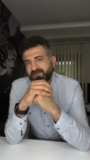 Uzm. Dr. Melik Çandar profilinde yer alan galeri fotoğrafı.
