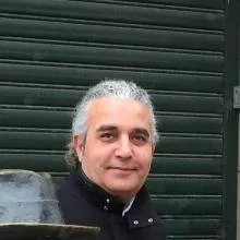 Op. Dr. Mehmet Metin Güler — Beyin Ve Sinir Cerrahisi, Beşiktaş, İstanbul. Portre fotoğrafı.