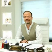 Op. Dr. Bülent Gürhan Kahraman — Gaziantep. Portre fotoğrafı.