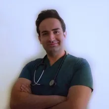 Fzt. Ömer Arif Çetin — Fizyoterapi Ve Rehabilitasyon, İstanbul. Portre fotoğrafı.