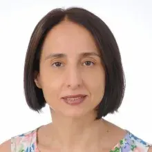 Uzm. Dr. Emine Kılınç — Psikiyatri, İstanbul. Portre fotoğrafı.