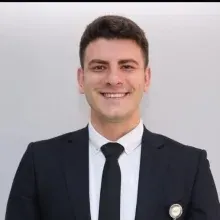 Psk. Canberk Demir — Psikoloji, Eskişehir. Portre fotoğrafı.