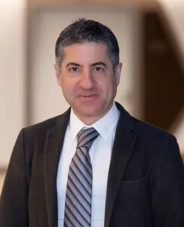 Prof. Dr. Peykan Türkçüoğlu profilinde yer alan galeri fotoğrafı.