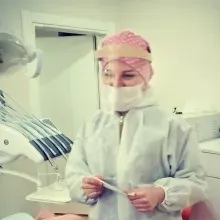 Dt. Esra Küçüker Susam — Diş Hekimi, Ünye, Ordu. Portre fotoğrafı.