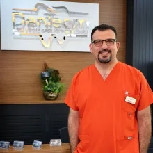 Dr. Dt. Hakan Çağlı — Gaziantep. Portre fotoğrafı.