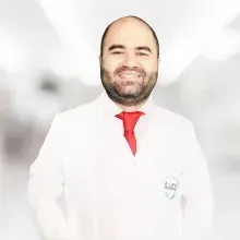 Uzm. Dr. İbrahim Sinan Buğur — Çocuk Sağlığı Ve Hastalıkları, Ankara. Portre fotoğrafı.