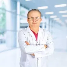Op. Dr. Sefa Kösem — Ortopedi Ve Travmatoloji. Portre fotoğrafı.