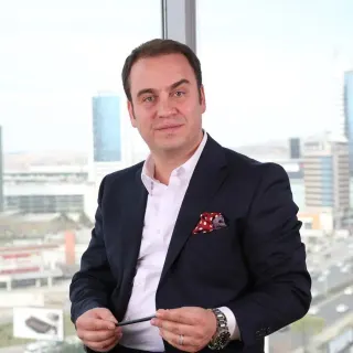 Op. Dr. Mert Atak profilinde yer alan galeri fotoğrafı.