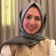 Kl. Psk. Zeynep Onat Ögüt — Psikoloji, İstanbul. Portre fotoğrafı.