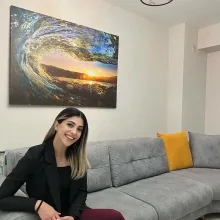 Kl. Psk. Aybüke İrem Şahin — Psikoloji. Portre fotoğrafı.