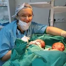 Dr. Öğr. Üyesi Hatice Bulut — Çocuk Sağlığı Ve Hastalıkları. Portre fotoğrafı.