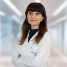 Uzm. Dr. Roya Ismayılzada — Fiziksel Tıp Ve Rehabilitasyon, Kağıthane, İstanbul. Portre fotoğrafı.