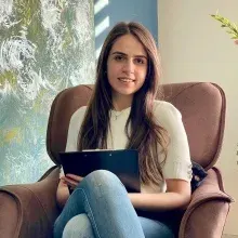 Psk. Dan. Zeynep Yanar — Kocaeli. Portre fotoğrafı.