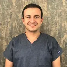 Dr. Öğr. Üyesi Cihan Hasçizmeci — Kayseri. Portre fotoğrafı.