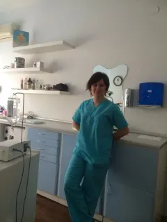 Dt. Ece Torun Türkkan profilinde yer alan galeri fotoğrafı.