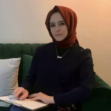 Lema Arslanoğlu Baş — Aile Danışmanlığı, İstanbul. Portre fotoğrafı.
