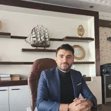 Psk. Dan. Mesut İzsiz — Psikolojik Danışma ve Rehberlik, İstanbul. Portre fotoğrafı.