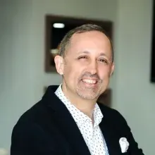Prof. Dr. Metin Özalay — Ortopedi Ve Travmatoloji, Seyhan, Adana. Portre fotoğrafı.