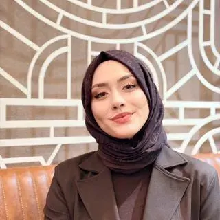Dkt. Seda Feruz — Dil ve Konuşma Terapisi, Çorum. Portre fotoğrafı.