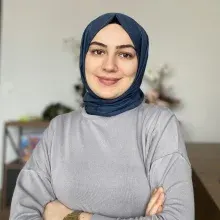 Dkt. Betül Seyhan — Dil ve Konuşma Terapisi, Kocaeli. Portre fotoğrafı.