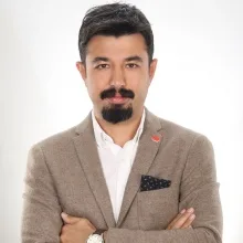 Doç. Dr. Önder Karaaslan — İzmir. Portre fotoğrafı.