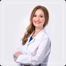 Op. Dr. Mukaddes Kurt — Kadın Hastalıkları Ve Doğum, Antalya. Portre fotoğrafı.