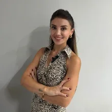 Op. Dr. Gülşah Karakuyu — Kadın Hastalıkları Ve Doğum, Ankara. Portre fotoğrafı.