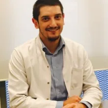 Dyt. İdris Kurnaz — Diyetisyen, Bursa. Portre fotoğrafı.