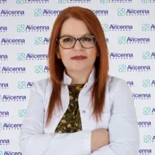 Doç. Dr. Nimet Dörtcan — Nöroloji, İstanbul. Portre fotoğrafı.