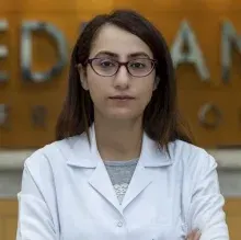 Uzm. Dr. Fatime Yakut — Radyoloji, Beylikdüzü, İstanbul. Portre fotoğrafı.