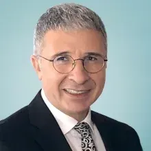 Prof. Dr. Abdurrahman Önen. Portre fotoğrafı.