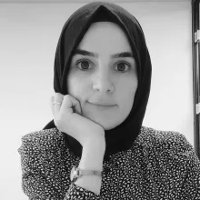 Psk. Nermin Kübra Yurttaş — Psikoloji, Bursa. Portre fotoğrafı.