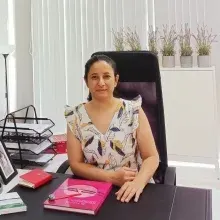 Op. Dr. Ebru Yılmaz — Göz Hastalıkları, Bandırma, Balıkesir. Portre fotoğrafı.