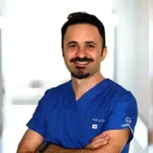 Dr. Dt. Ahmet Çalışkan — Eskişehir. Portre fotoğrafı.