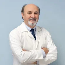 Prof. Dr. Muhitdin Eski — Çankaya, Ankara. Portre fotoğrafı.