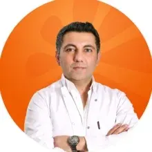 Doç. Dr. Salim Katar — Beyin Ve Sinir Cerrahisi, Balıkesir. Portre fotoğrafı.