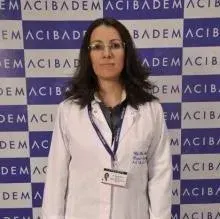 Doç. Dr. Özlem Özgür Gürsoy — Kadın Hastalıkları Ve Doğum, Tepebaşı, Eskişehir. Portre fotoğrafı.