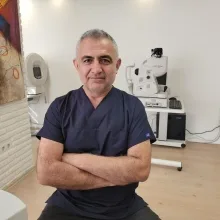 Op. Dr. Ümit Kaplan — Göz Hastalıkları, Aydın. Portre fotoğrafı.
