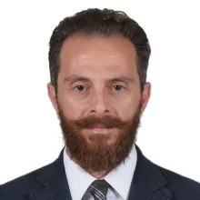 Prof. Dr. Eren Cansü — İstanbul. Portre fotoğrafı.