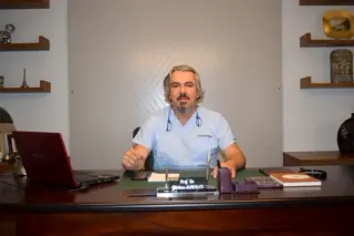 Prof. Dr. Gürhan Sakman profilinde yer alan galeri fotoğrafı.