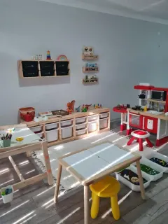 Dkt. Emel Gürler profilinde yer alan galeri fotoğrafı.